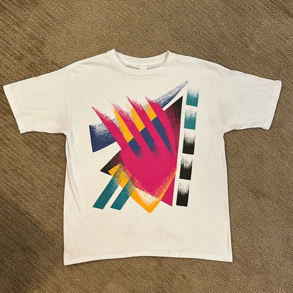 Vintage 90’s White Graphic T-Shirt